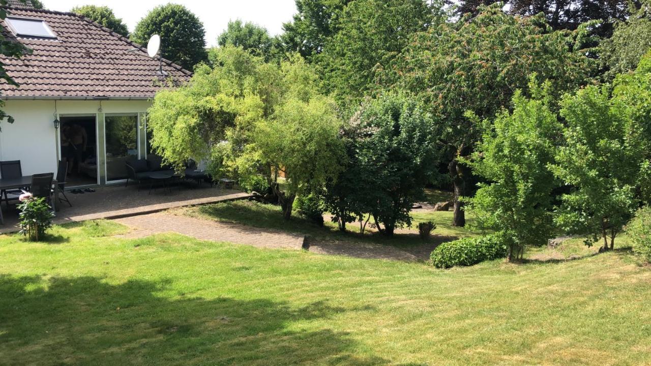 Ferienhaus In Der Eifel Kall Bagian luar foto